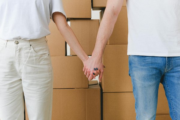 Ultimate Guide to Safely Packing and Relocating Your Extensive Book Collection Across the UK